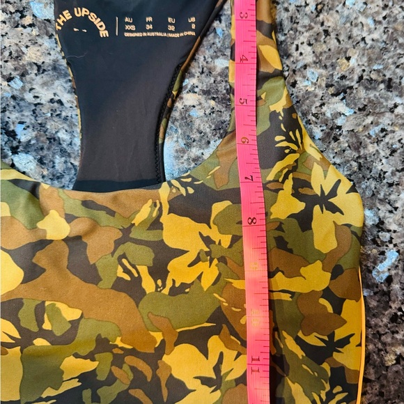 The upside New! Set tank and shorts
BASECAMP 5IN SPIN SHORT xxs - Picture 11 of 11